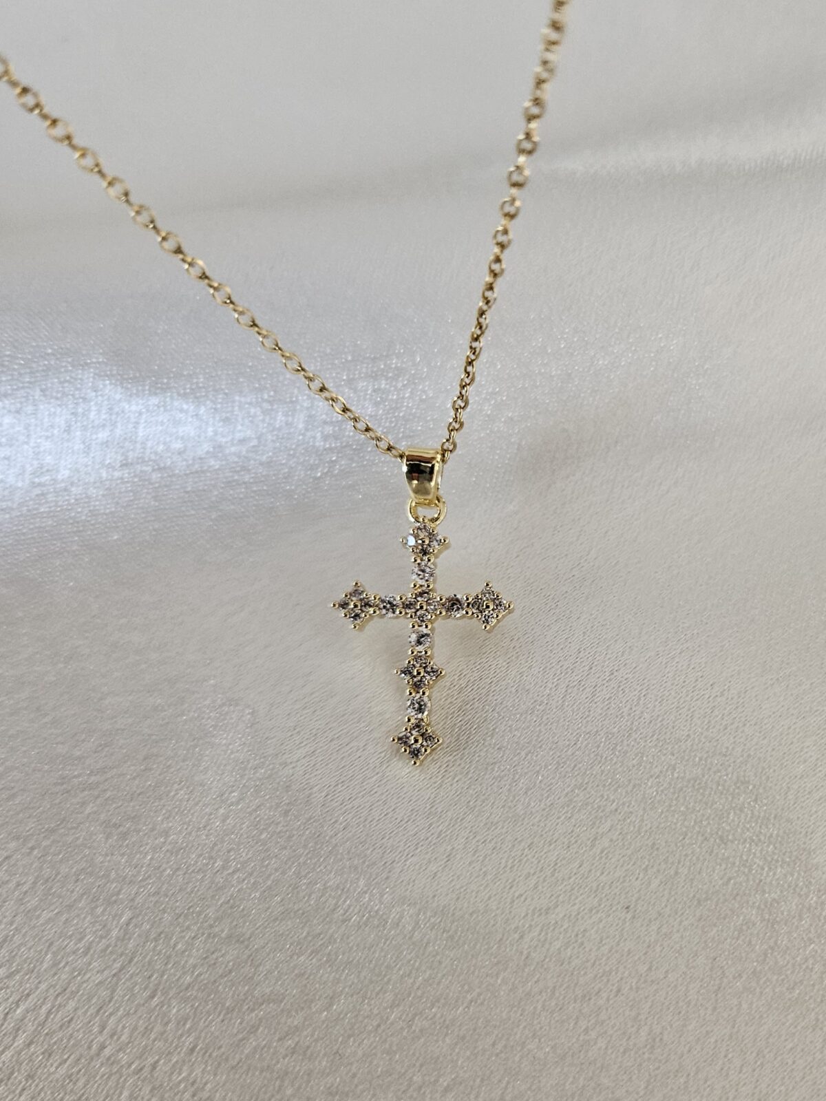 MARTA CROSS - Image 2