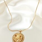 Mufasa steel chain necklace with lion head gold