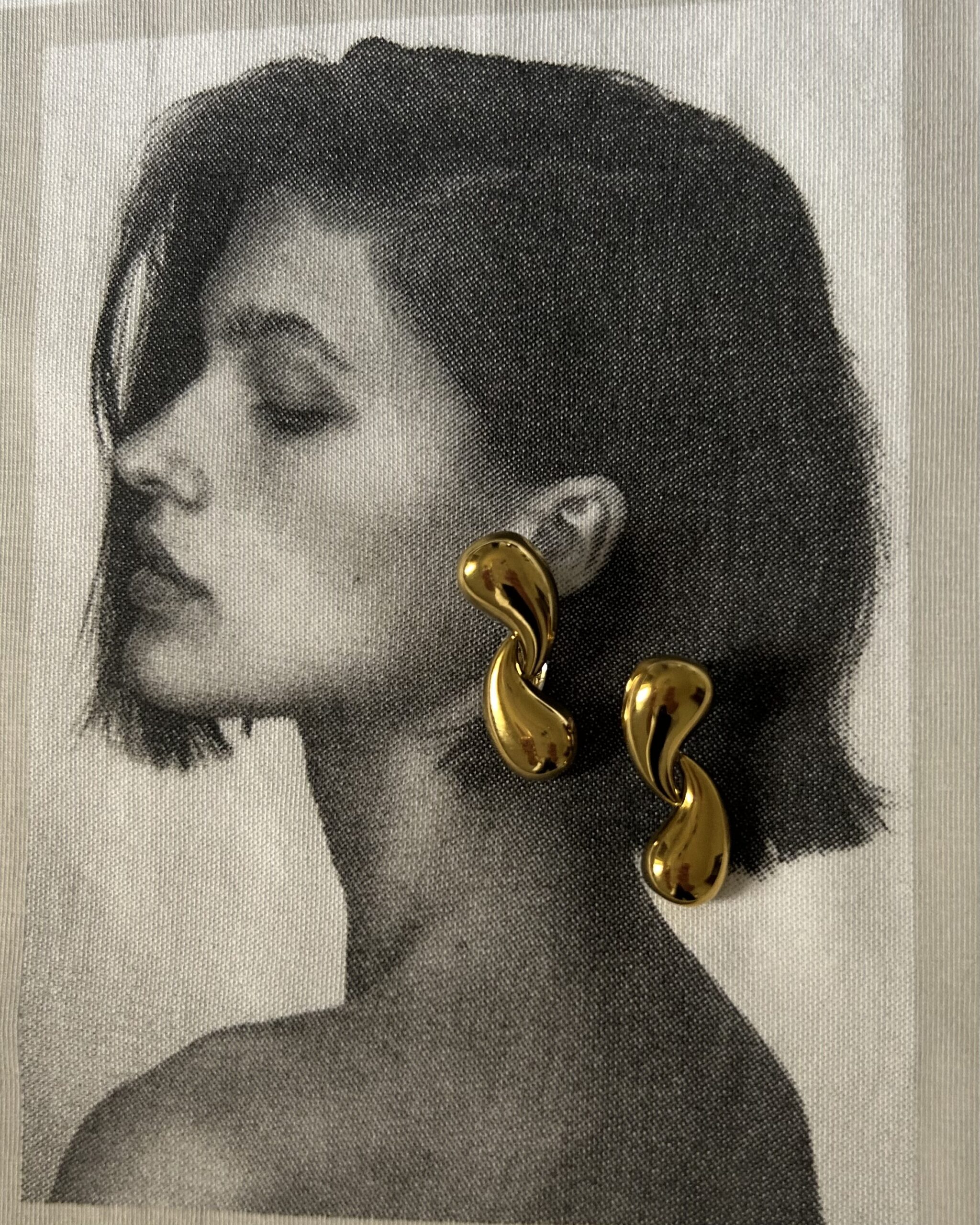 IMG_8956 BLER GOLD - Image 1