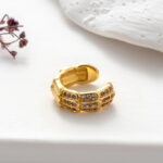 FAIDRA EAR CUFF