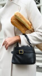 Emily 20 Leather Handbag- Black - Image 4