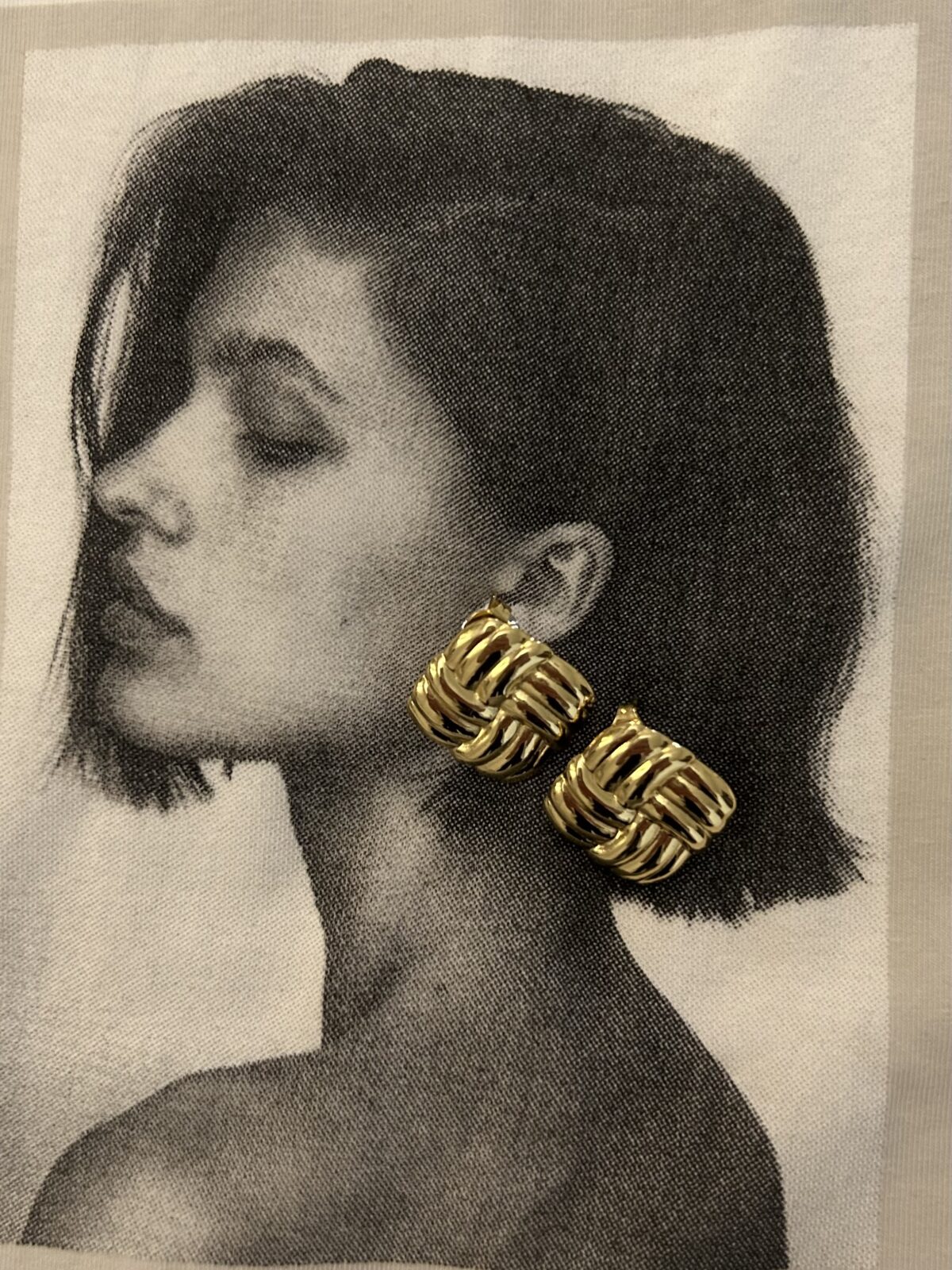 'AMENIA' - Image 1