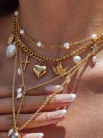 CHARM MUSE NECKLACE - Image 2